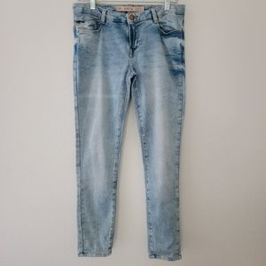 Zara Trafaluc Skinny Light Wash Blue Denim Jeans SZ 6